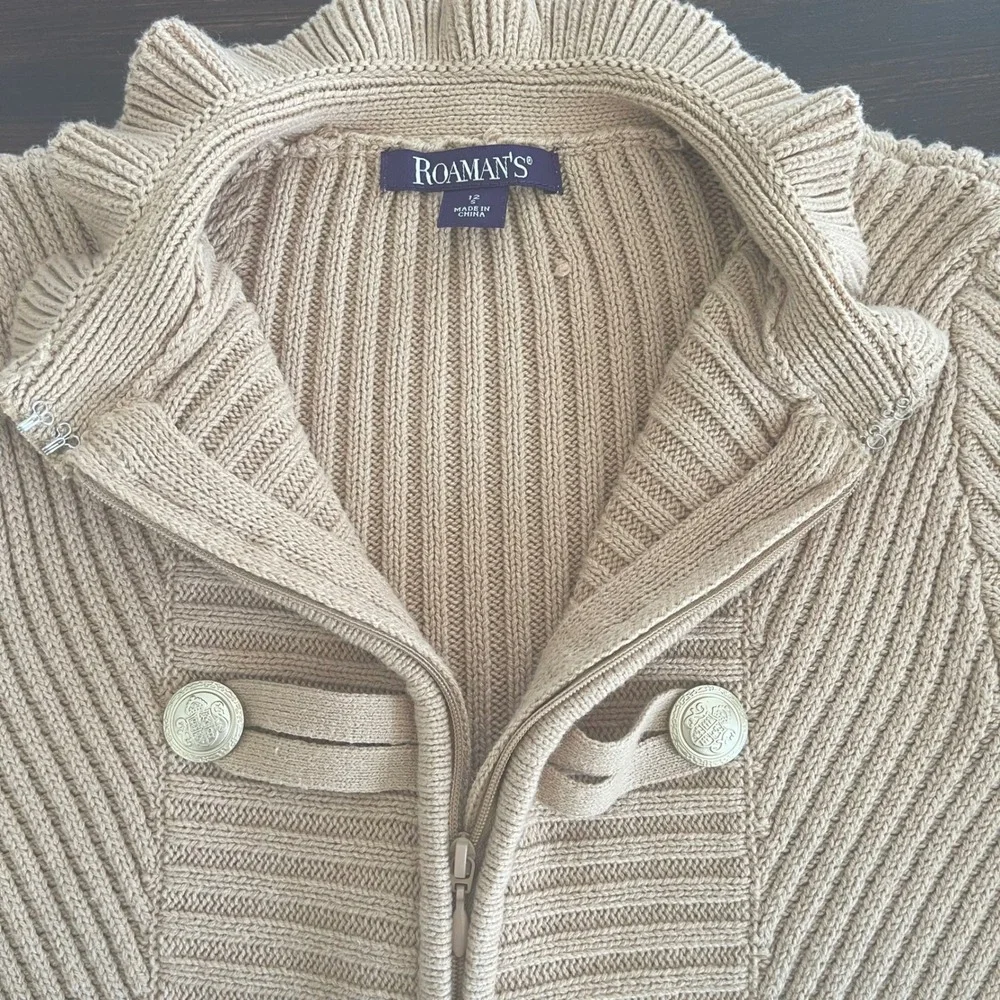 ROAMANS Womens Military Style Cardigan Sweater Beige Ruffle Collar Buttons‎
